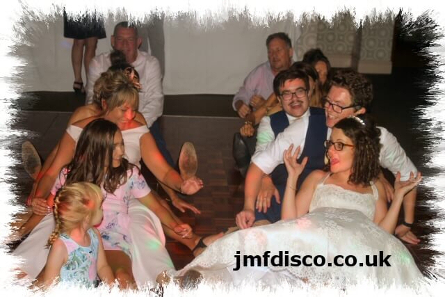 mobile disco broadstairs dancers image